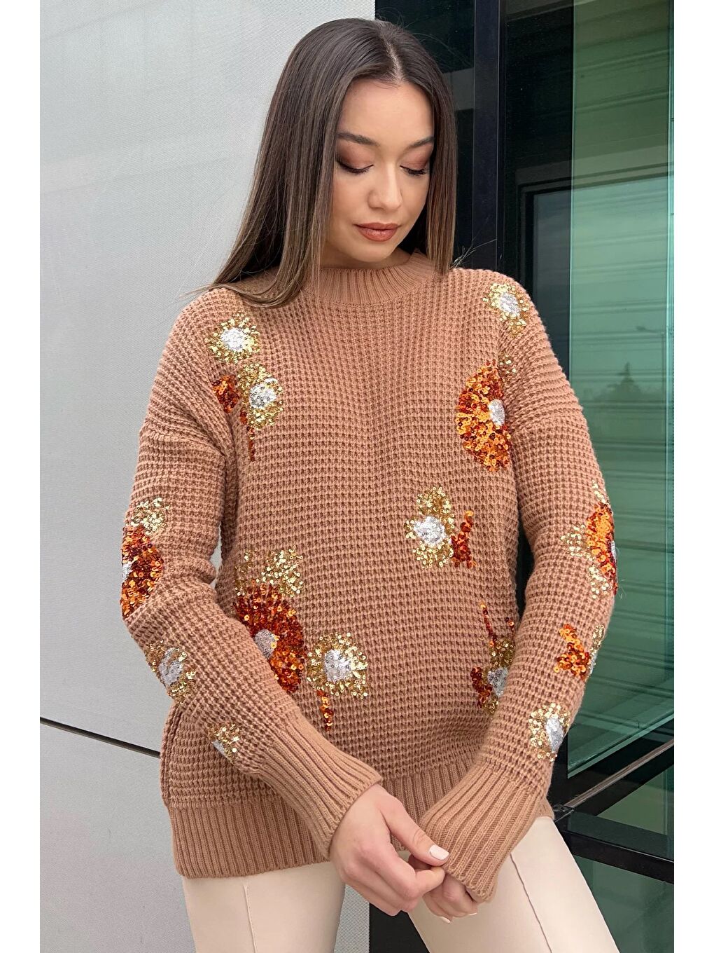 Bej Bisiklet Yaka Pul İşlemeli Kadın Örme Triko Kazak (s-m-l Beden Uyumludur)