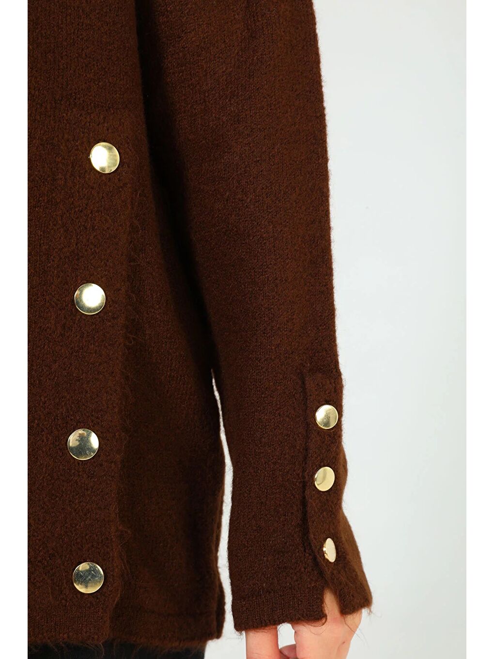 Kahverengi Kadın Bisiklet Yaka Yan Düğme Detaylı Salaş Triko Kazak-10