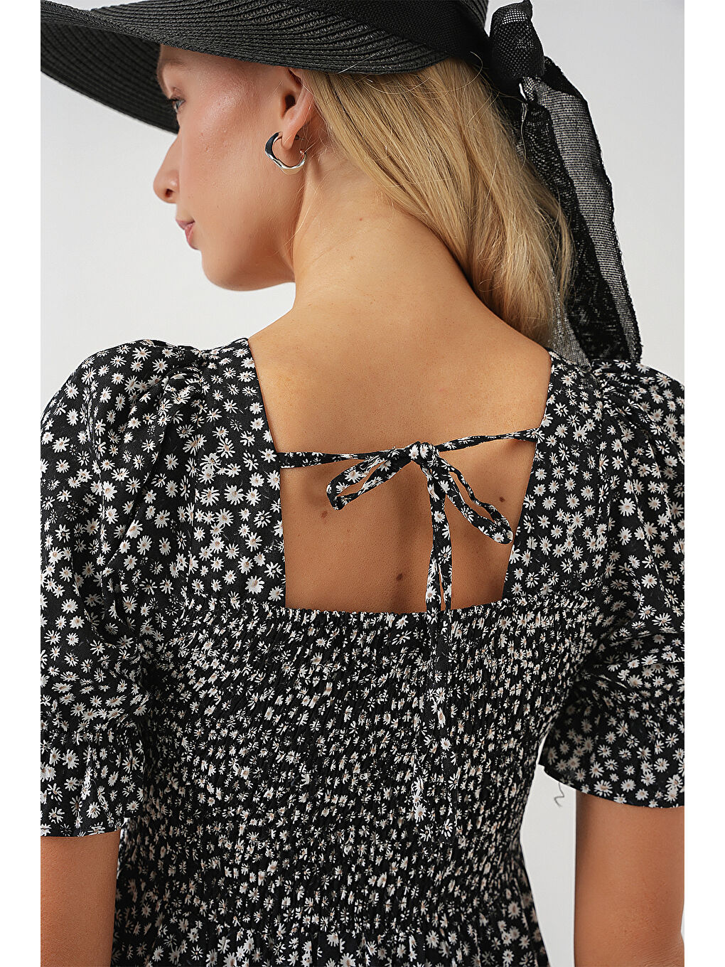 Kadın Kısa Kol Çiçekli Elbise 2556 - Siyah-3