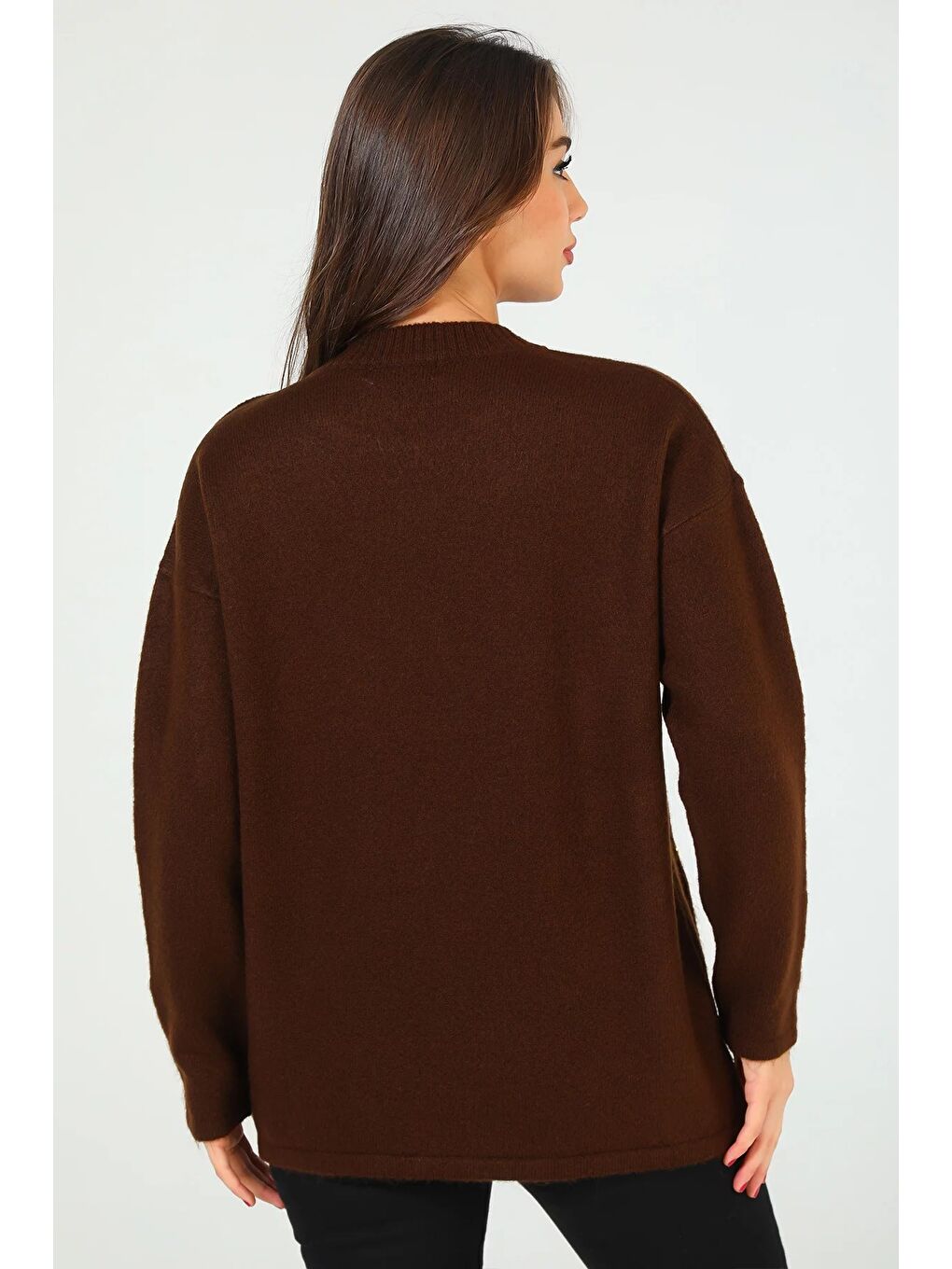 Kahverengi Kadın Bisiklet Yaka Yan Düğme Detaylı Salaş Triko Kazak-11