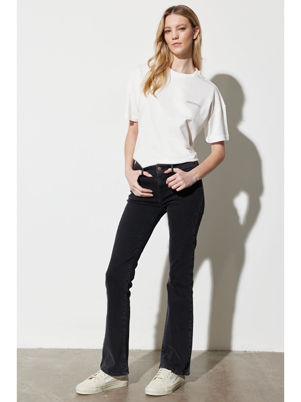 Siyah Bootcut Fit Normal Bel Bol Paça Esnek Jean Jean Pantolon-2