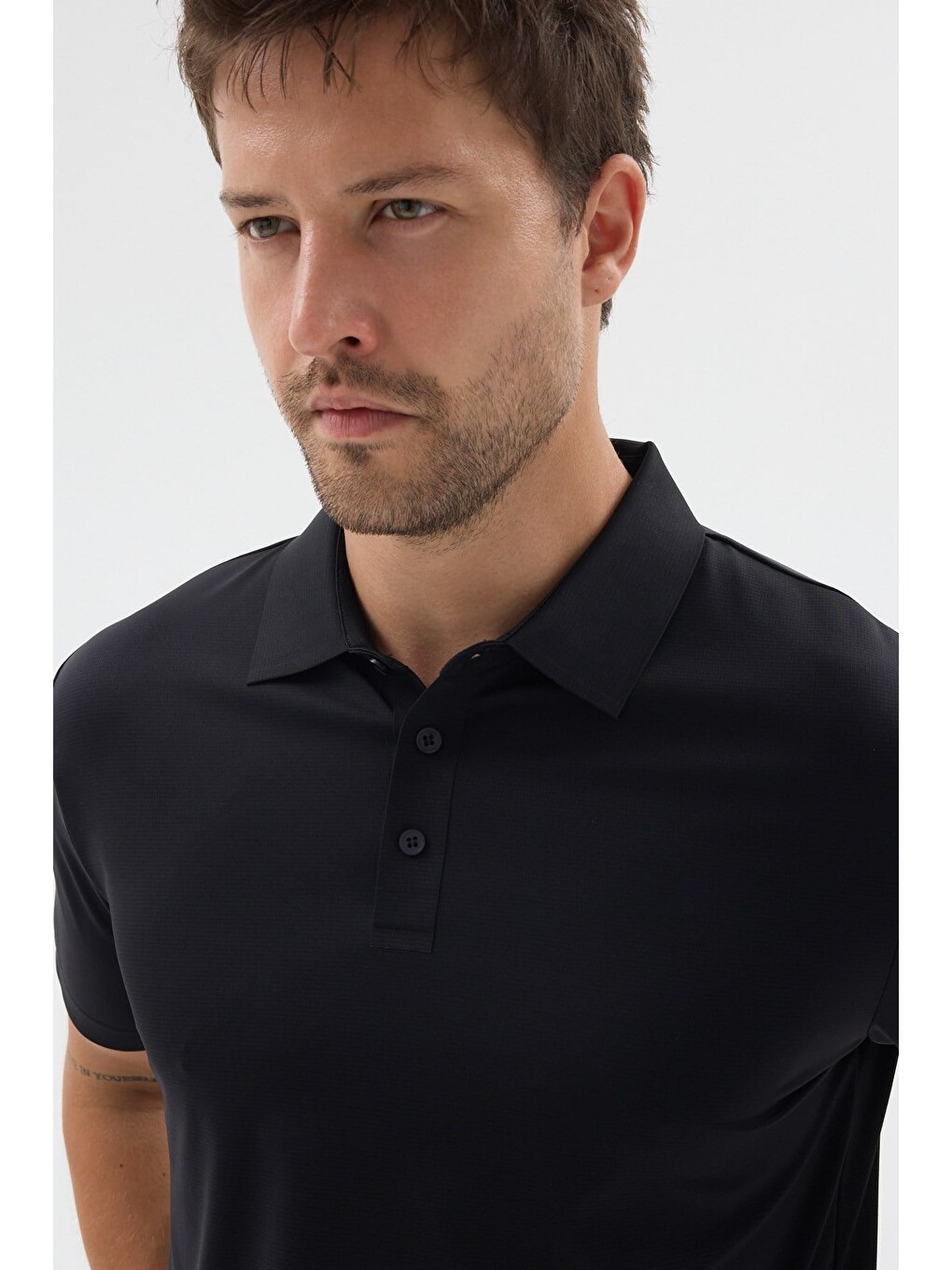 Siyah Polo Yaka Örme Kısa Kol Standart Fit Esnek Tişört 1011260176-3