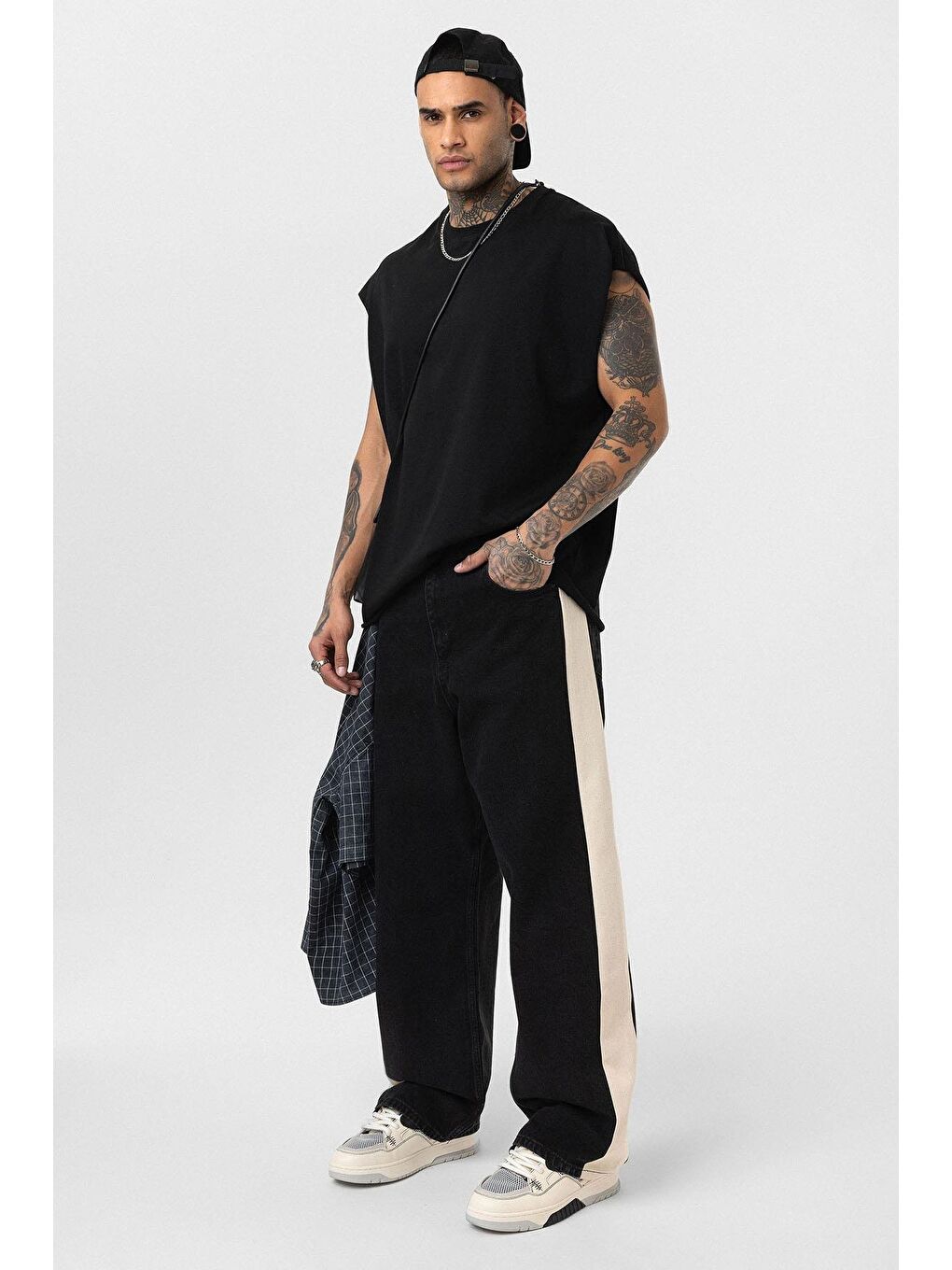 Yan Şeritli Baggy Fit Jean Siyah