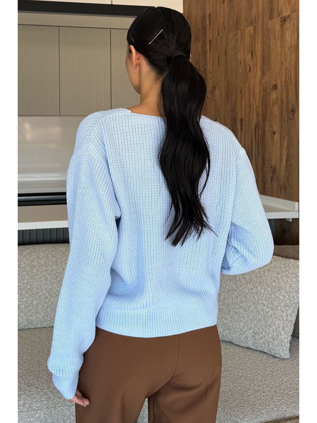 Mavi V Yaka Ön Düğmeli Kadın Örme Triko Hırka-3