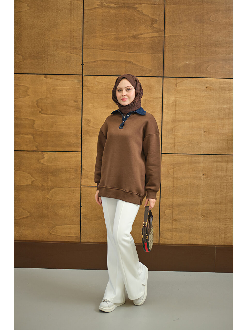 Kadın Yakası Jean Detay Sweat Kahverengi-2