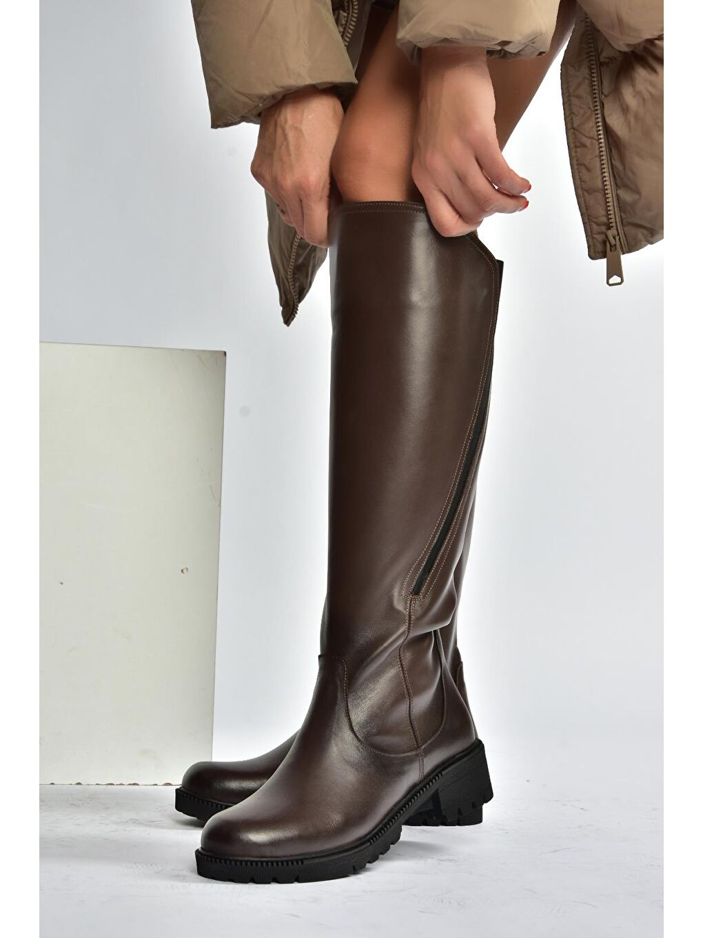 Kahverengi Kadın Çizme V654082203-1