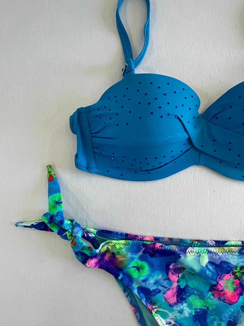 Kadın Mavi Taş İşlemeli Desenli Astarlı Bikini Takım HZL25S-LC203-3