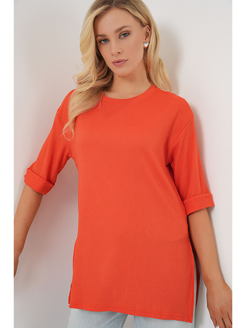 4332 Yanı Yırtmaçlı Örme Tişört - Turuncu-3