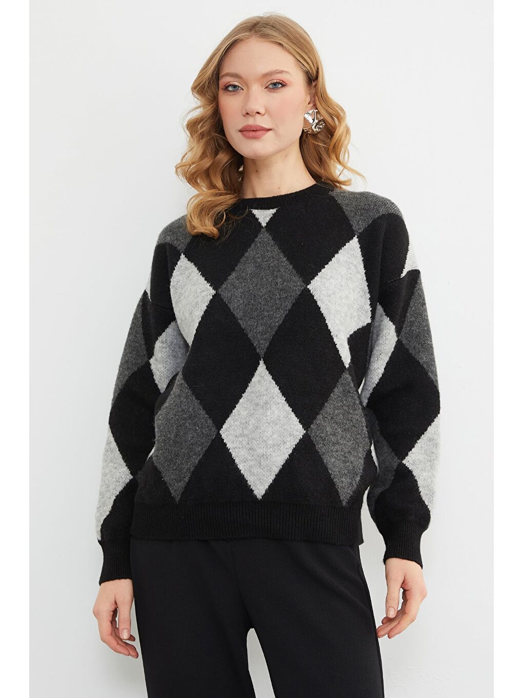 Siyah Baklava Desenli Bisiklet Yaka Triko Kazak-4