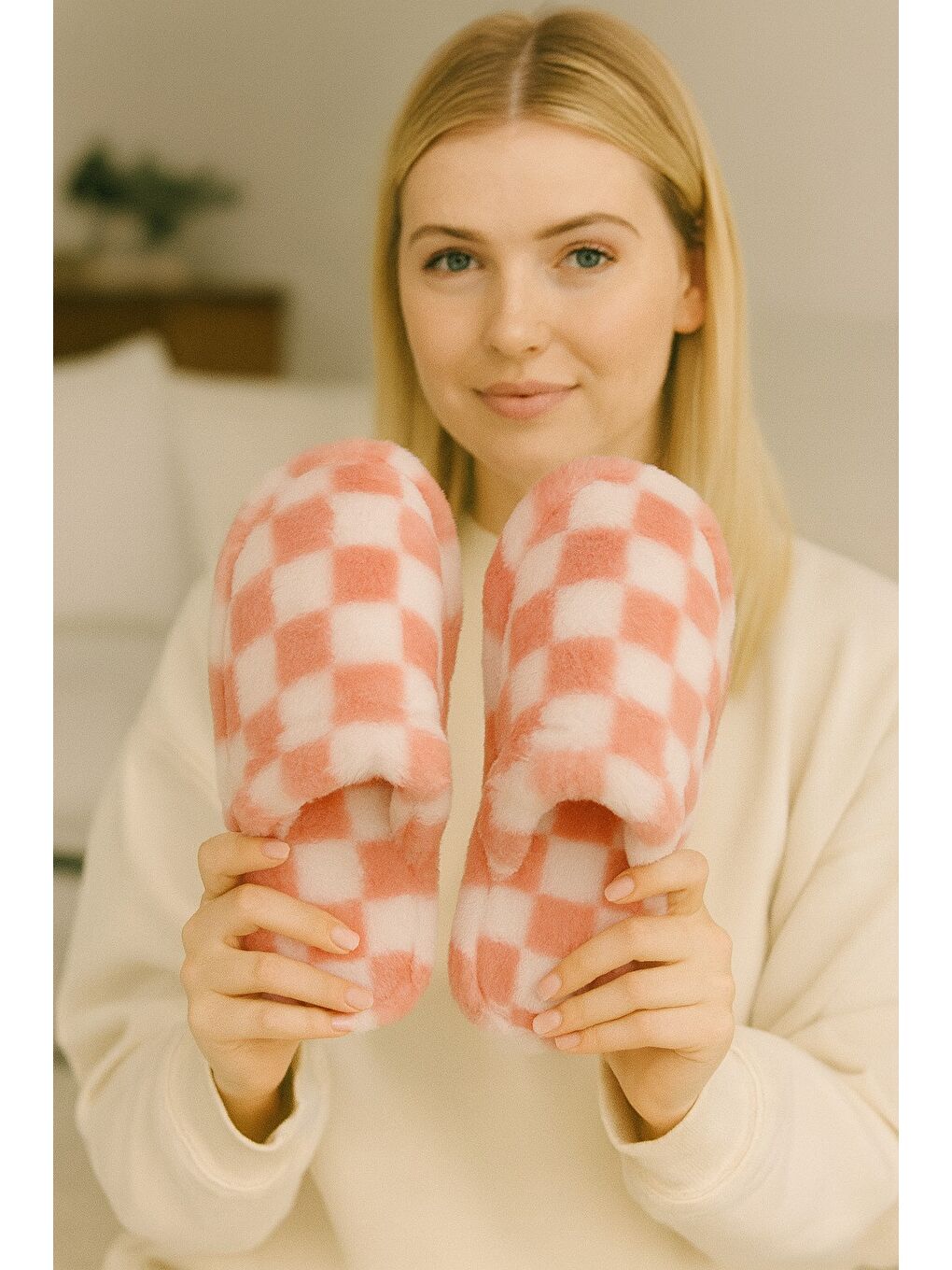 Pembe KARELİ Kapalı Kadın Ev Terliği Günlük Rahat Kışlık Terlik-2