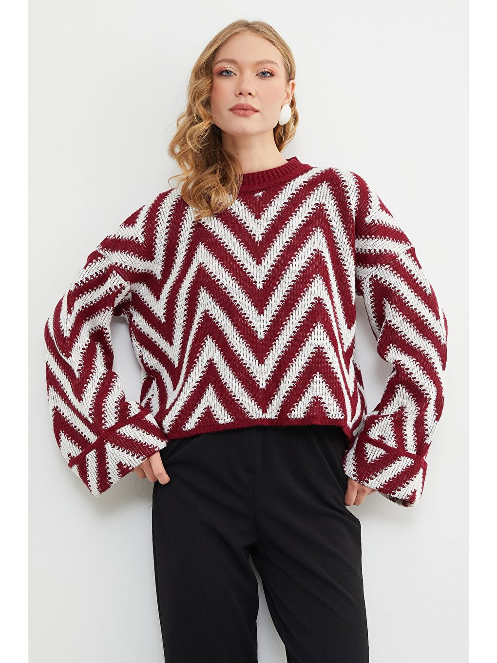 Bordo Zikzak Desenli Kol Detaylı Triko Kazak-4