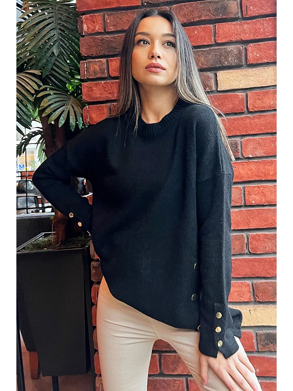 Siyah Kadın Bisiklet Yaka Yan Düğme Detaylı Salaş Triko Kazak-4