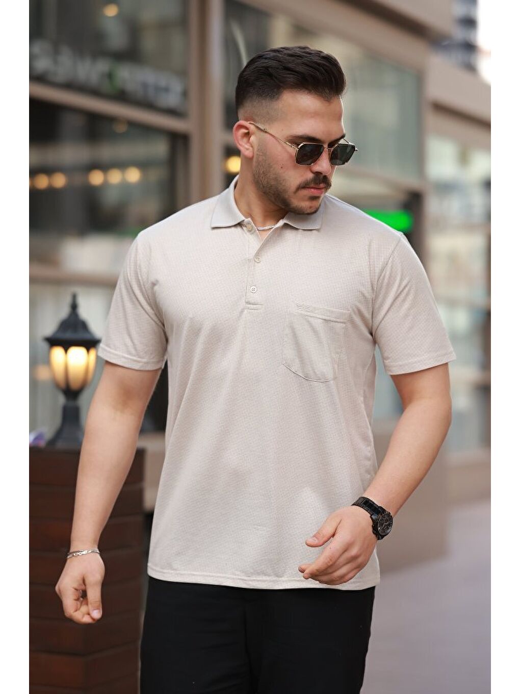 Bej Erkek Yakalı Mini Jakarlı Kısa Kollu T-shirt