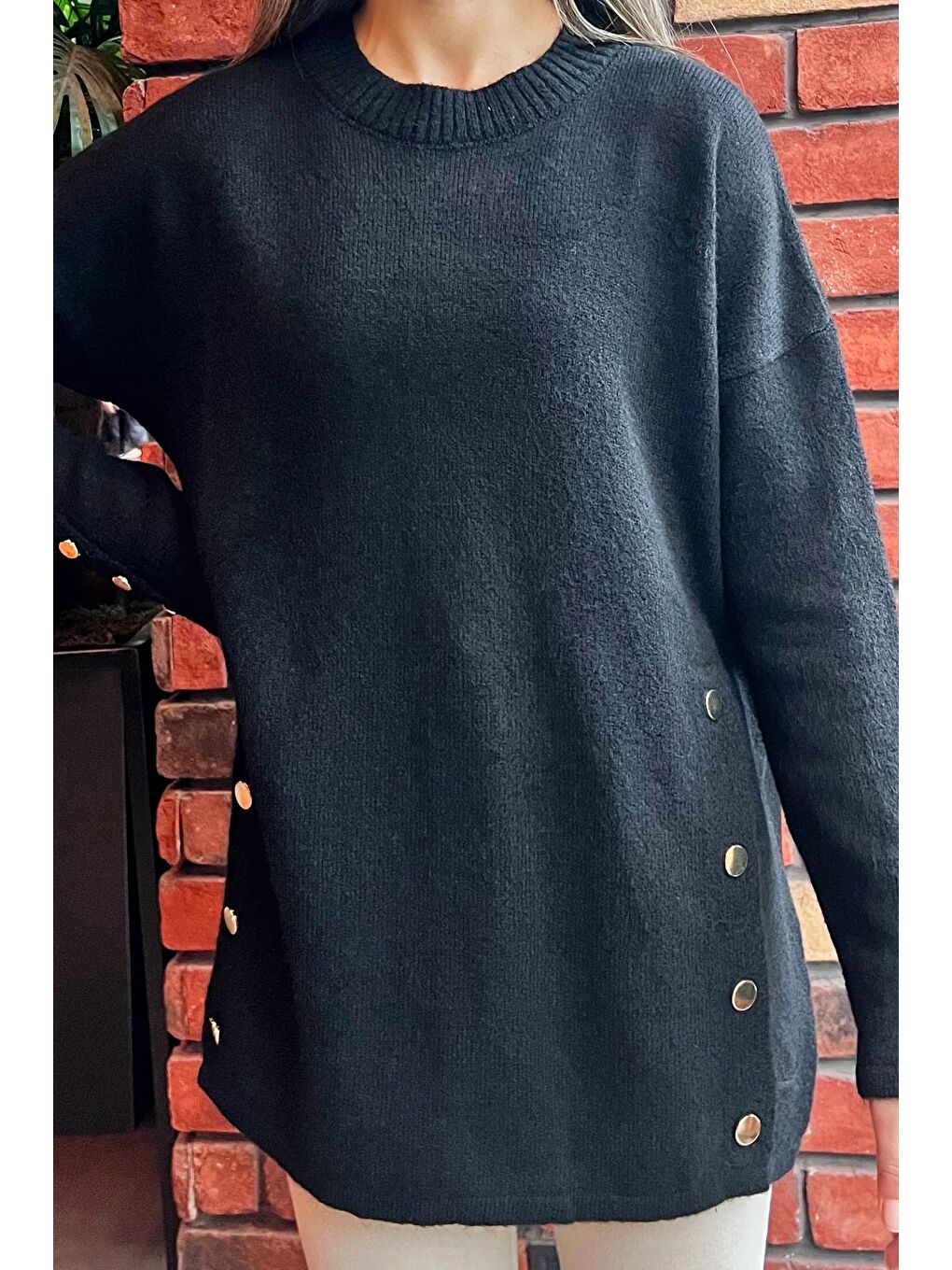 Siyah Kadın Bisiklet Yaka Yan Düğme Detaylı Salaş Triko Kazak-6