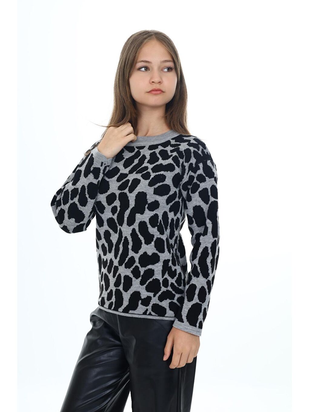 Gri Kız Çocuk Leopar Desenli Triko Kazak 6-14 Yaş wap3005