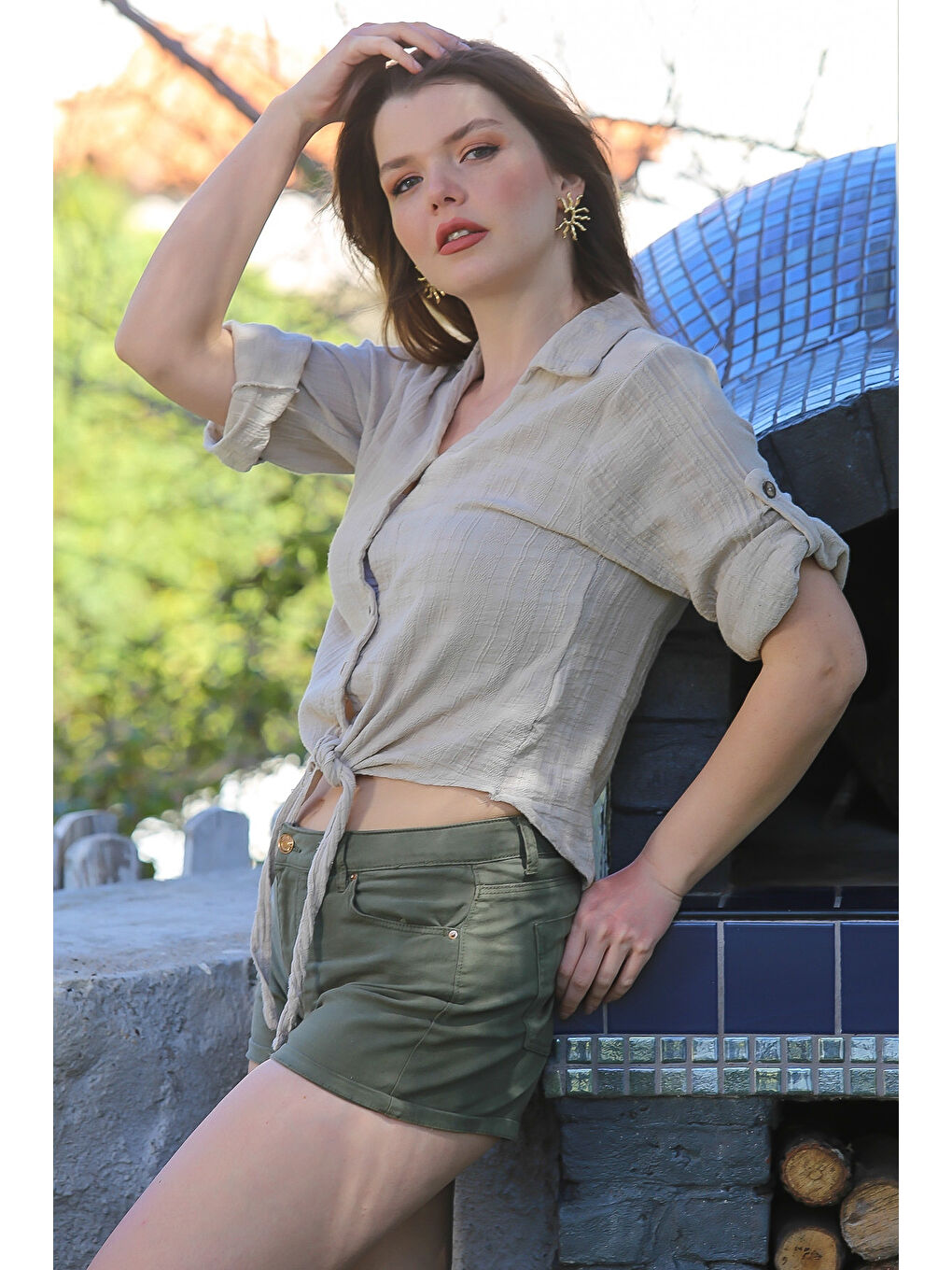 Bej Gömlek Yaka Düğmeli Uzun Kollu Bağlamalı Yıkamalı Casual Dokuma Gömlek 58 51