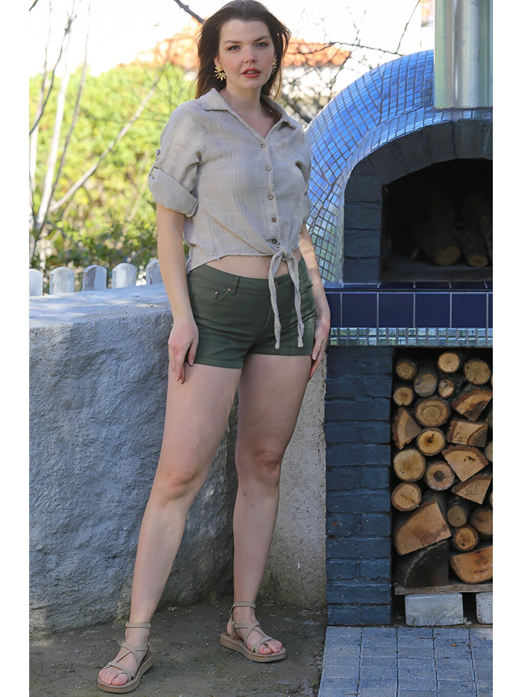 Bej Gömlek Yaka Düğmeli Uzun Kollu Bağlamalı Yıkamalı Casual Dokuma Gömlek 58 51-3