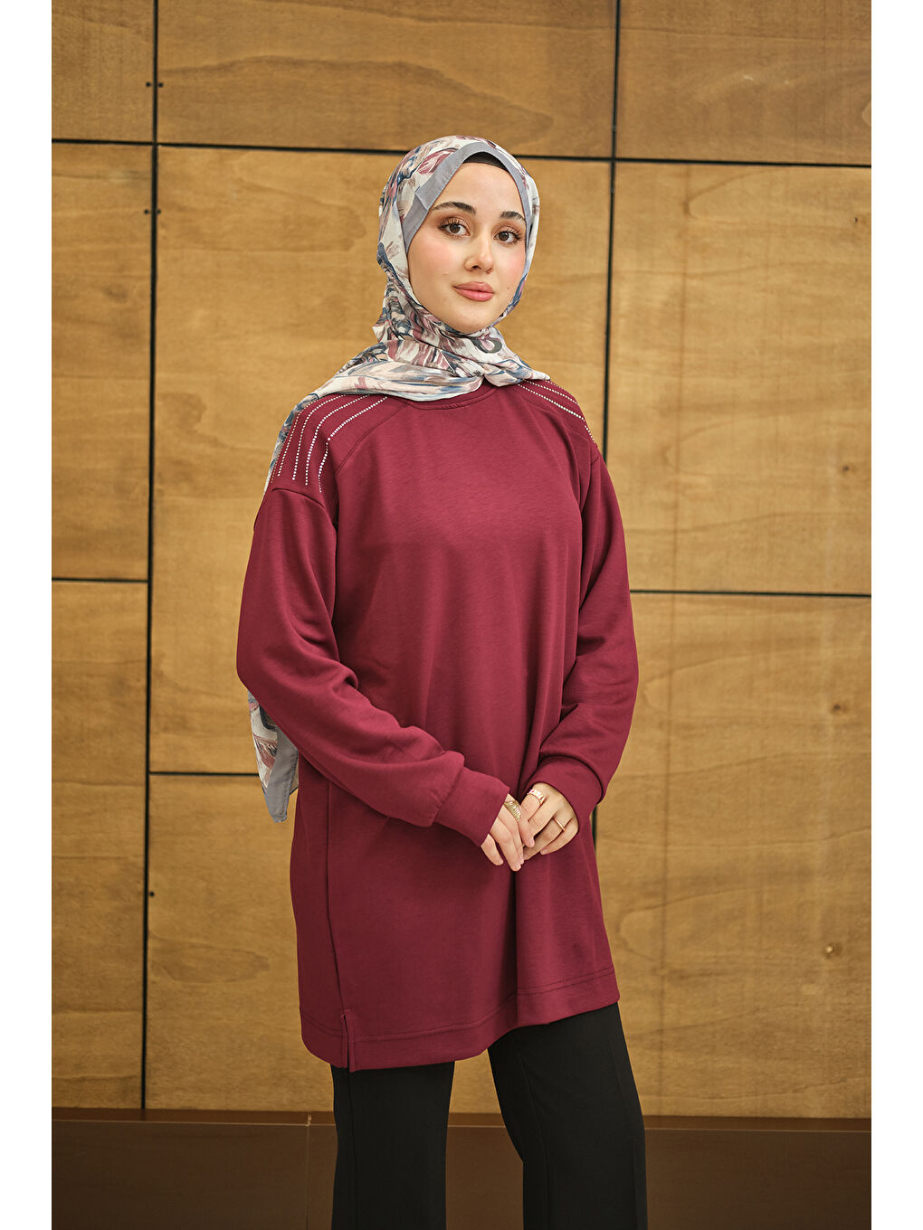 Kadın Bisiklet Yaka Omuz Taş Detay Regular Viskon Tunik Mürdüm-4