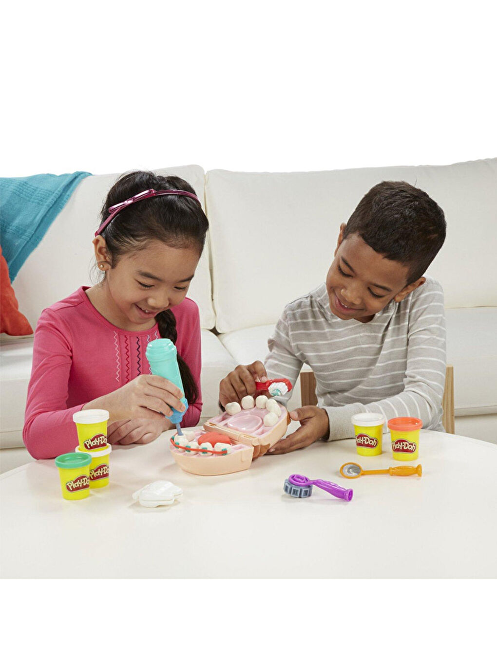 Play Doh Dişçi Seti B5520-2
