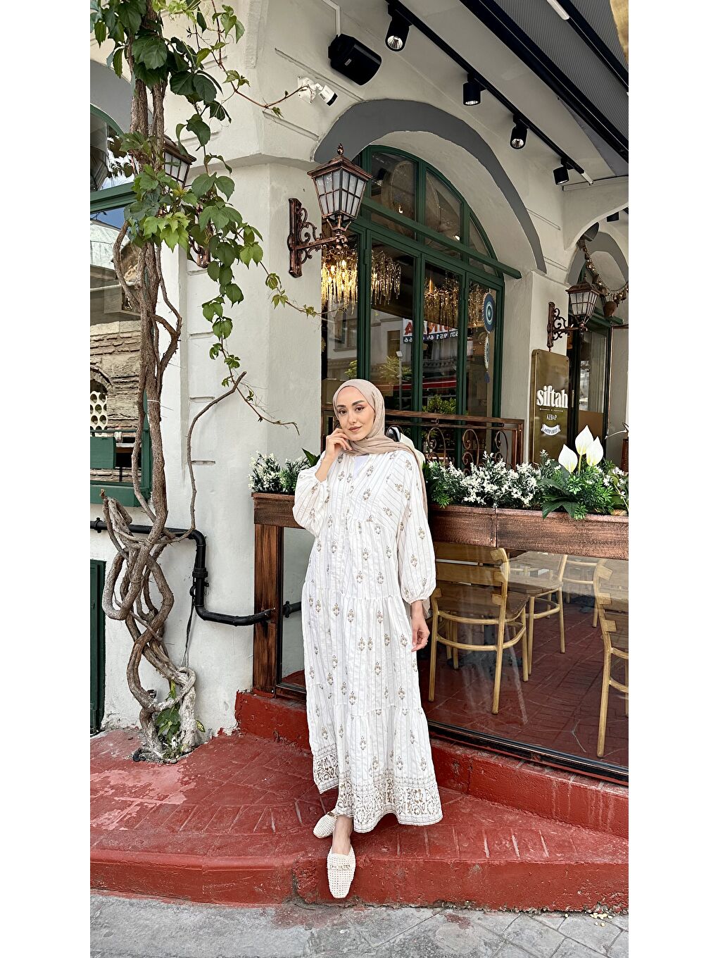 Kadın Buket Desenli Elbise Beyaz-1