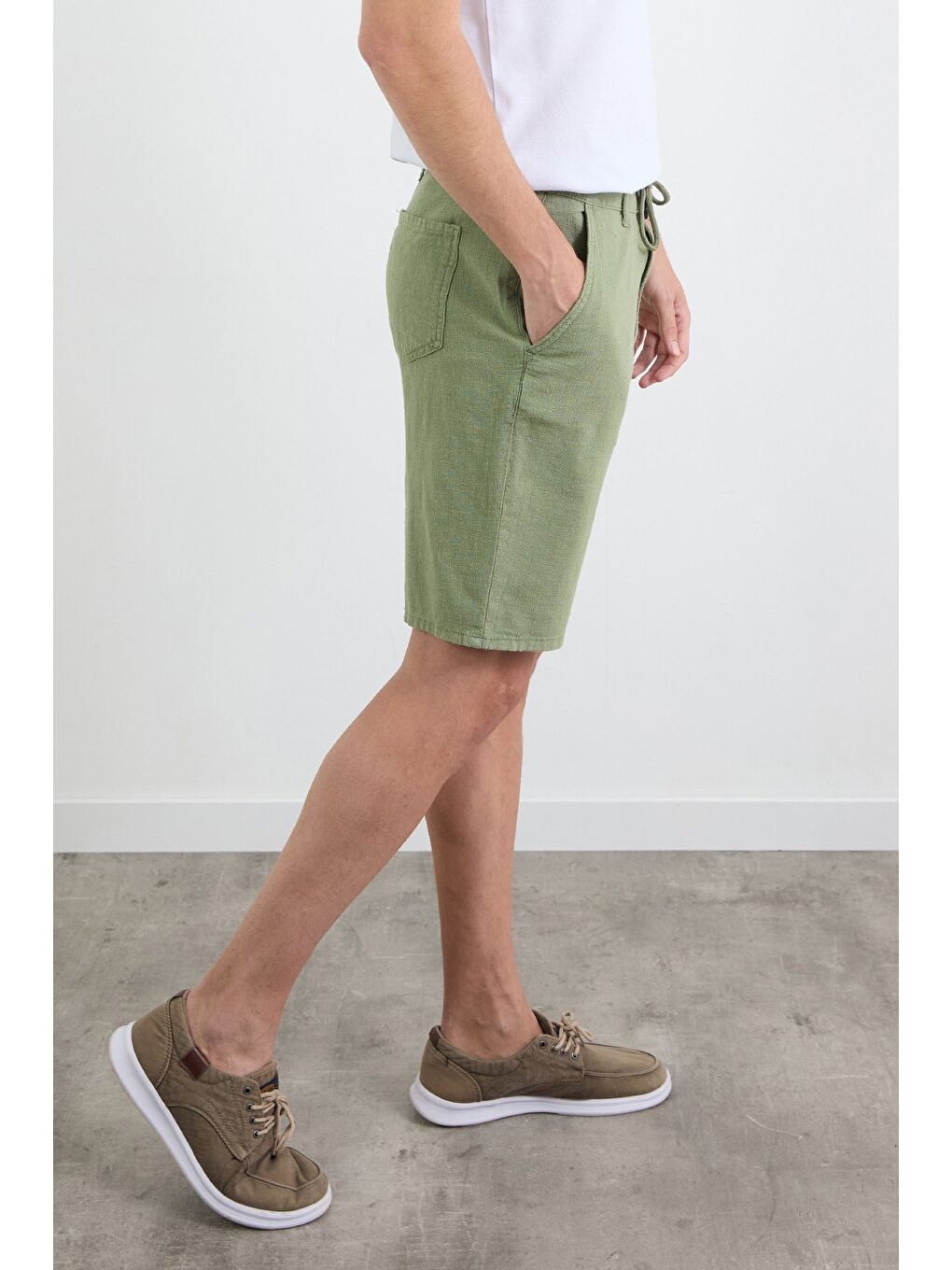 Haki Beli Bağlamalı Keten Görünümlü Şort-2
