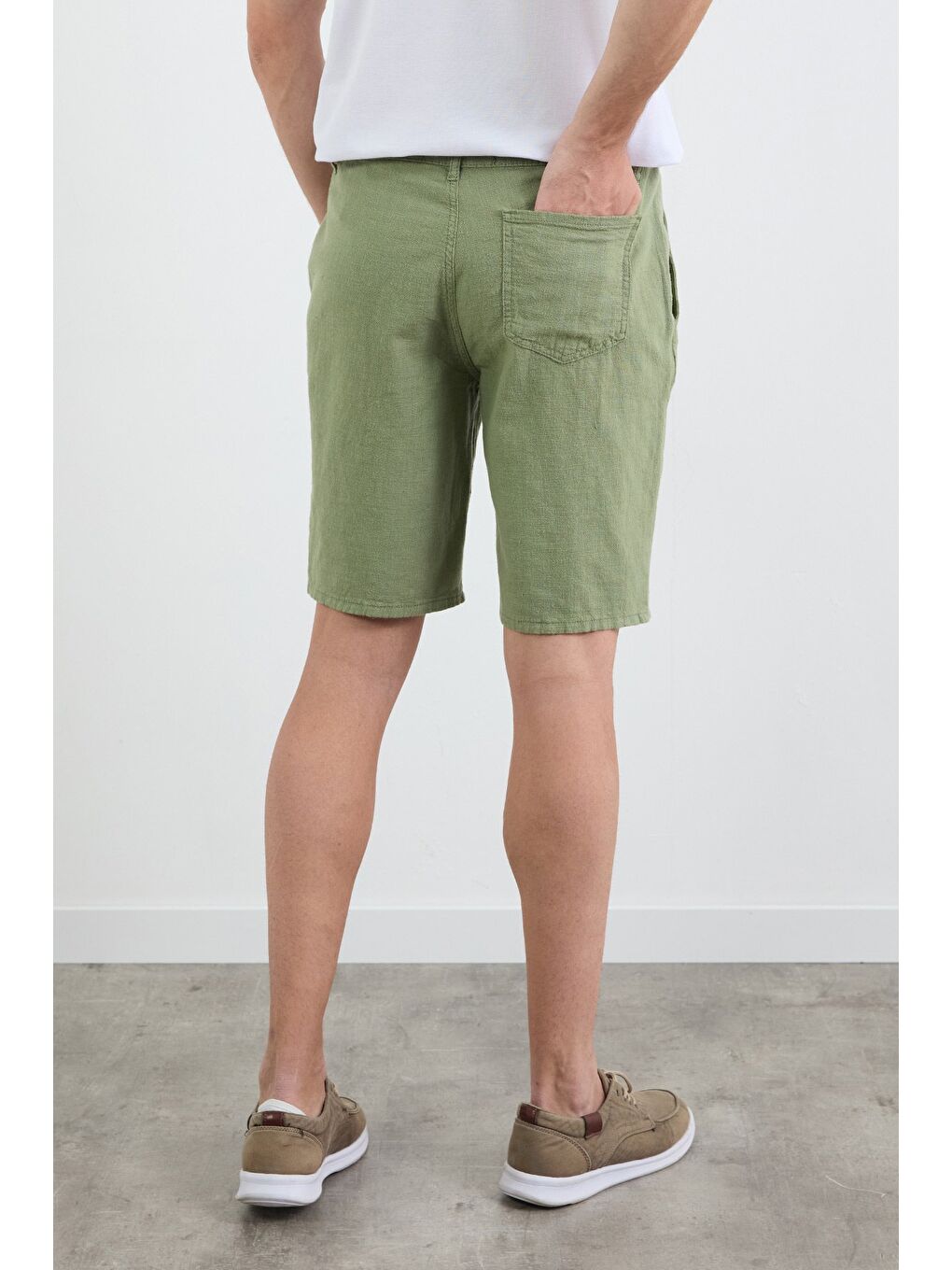Haki Beli Bağlamalı Keten Görünümlü Şort-3