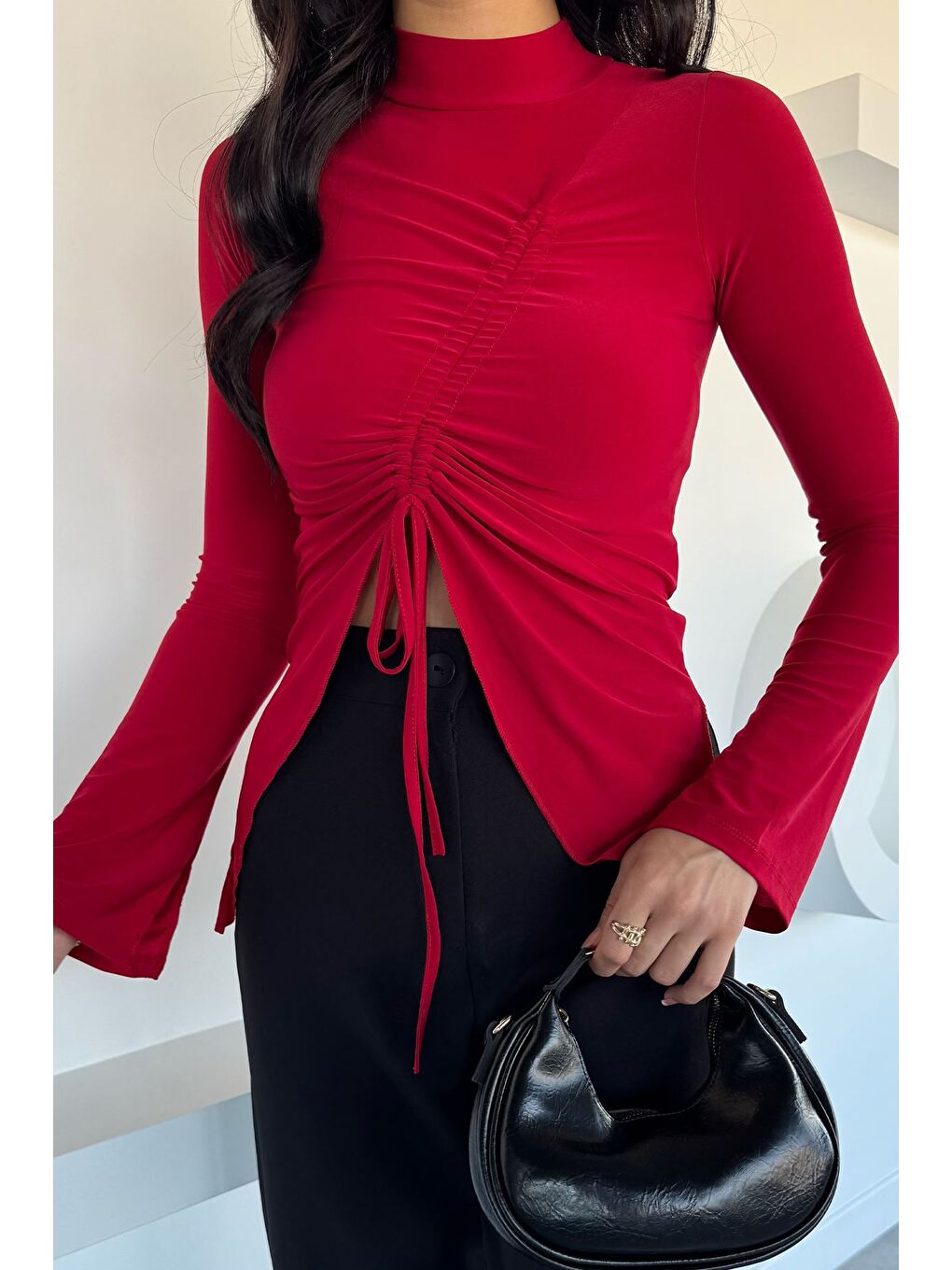 Kırmızı Asimetrik Kesim Ön Büzgülü Kadın Bluz-2