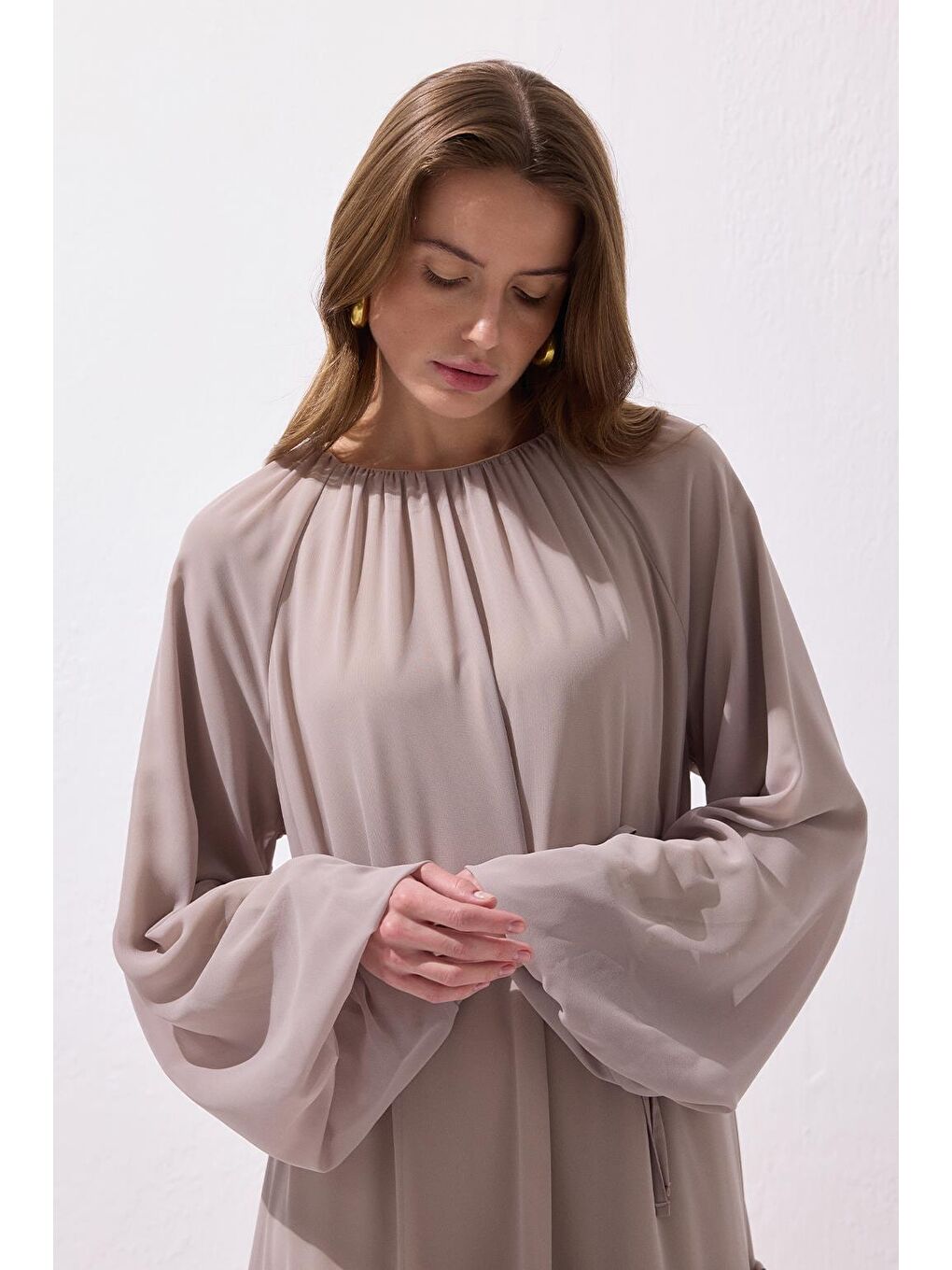 Bej Julie Uzun Elbise Vizon-3