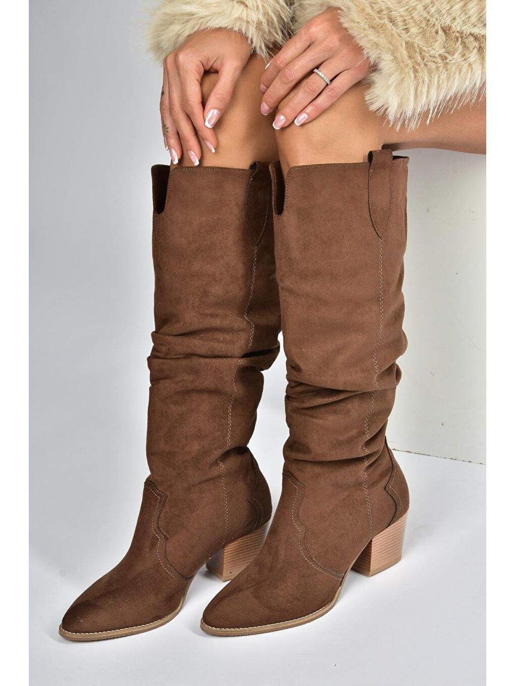Kahverengi Kadın Çizme J404040102-1
