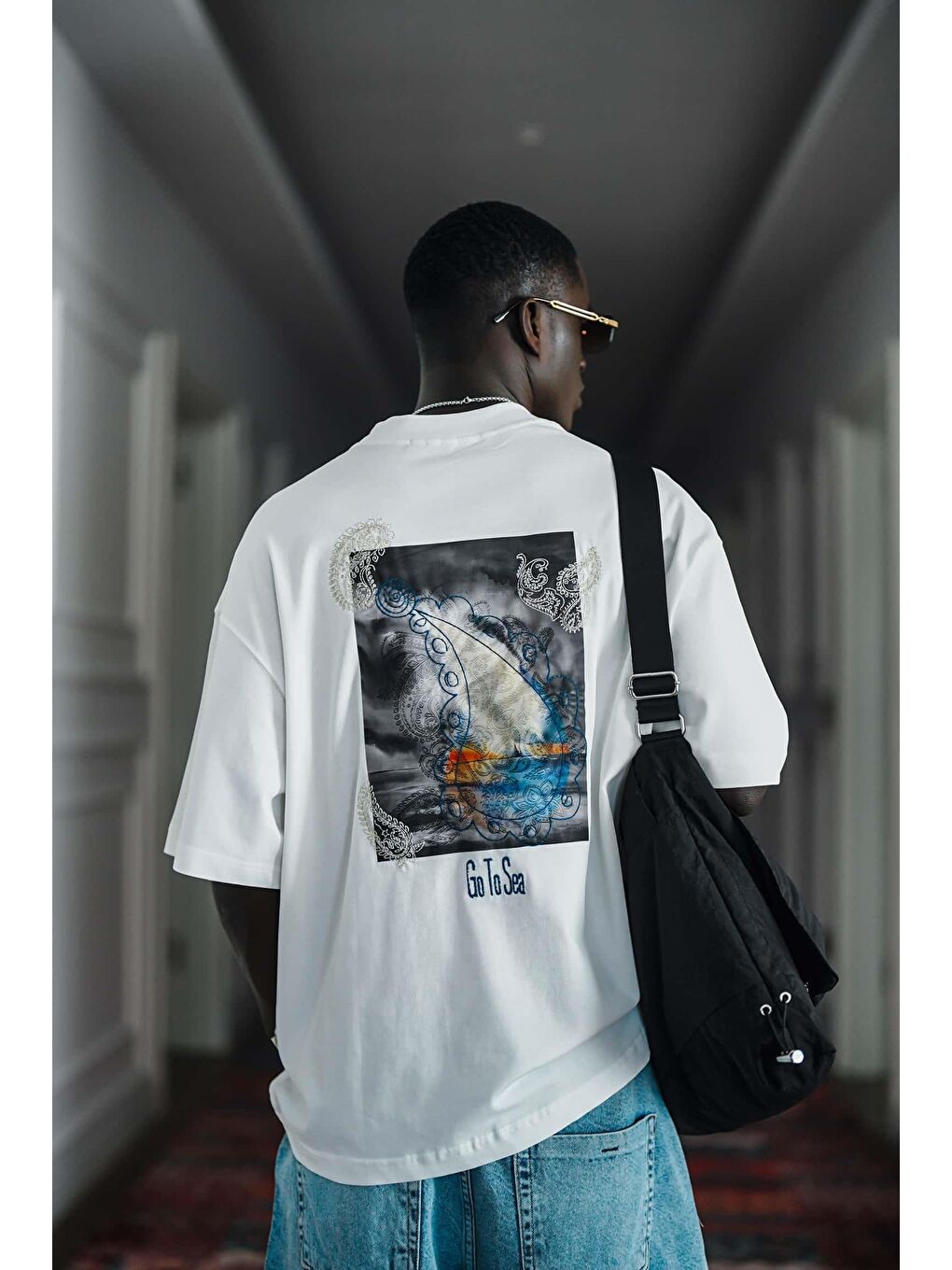 Erkek Yelken Desenli Nakışlı Oversize T-Shirt Beyaz-1