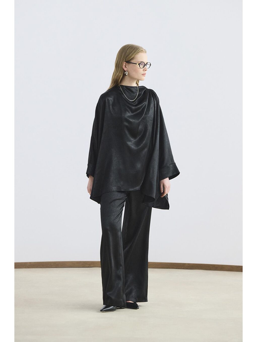 Şal Yaka Detaylı Pantolon Takım Siyah-3