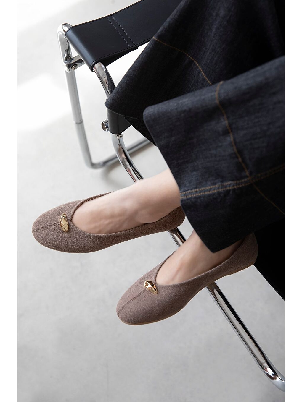 Bej Brett Kadın Aksesuar Detay Süet Babet Vizon