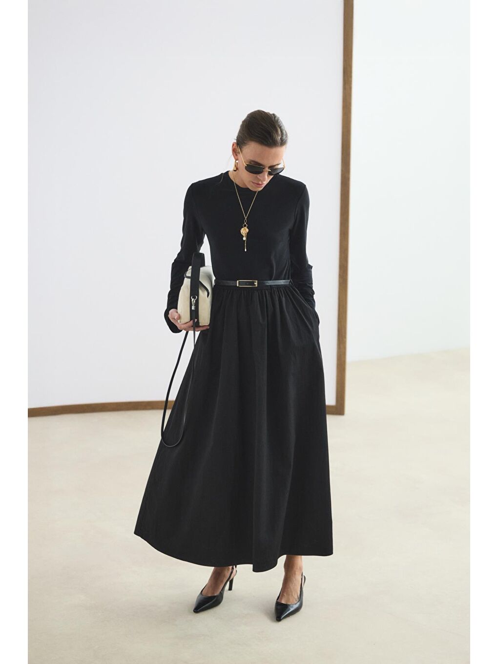 Dar Kesim Kemerli Mix Elbise Siyah-3