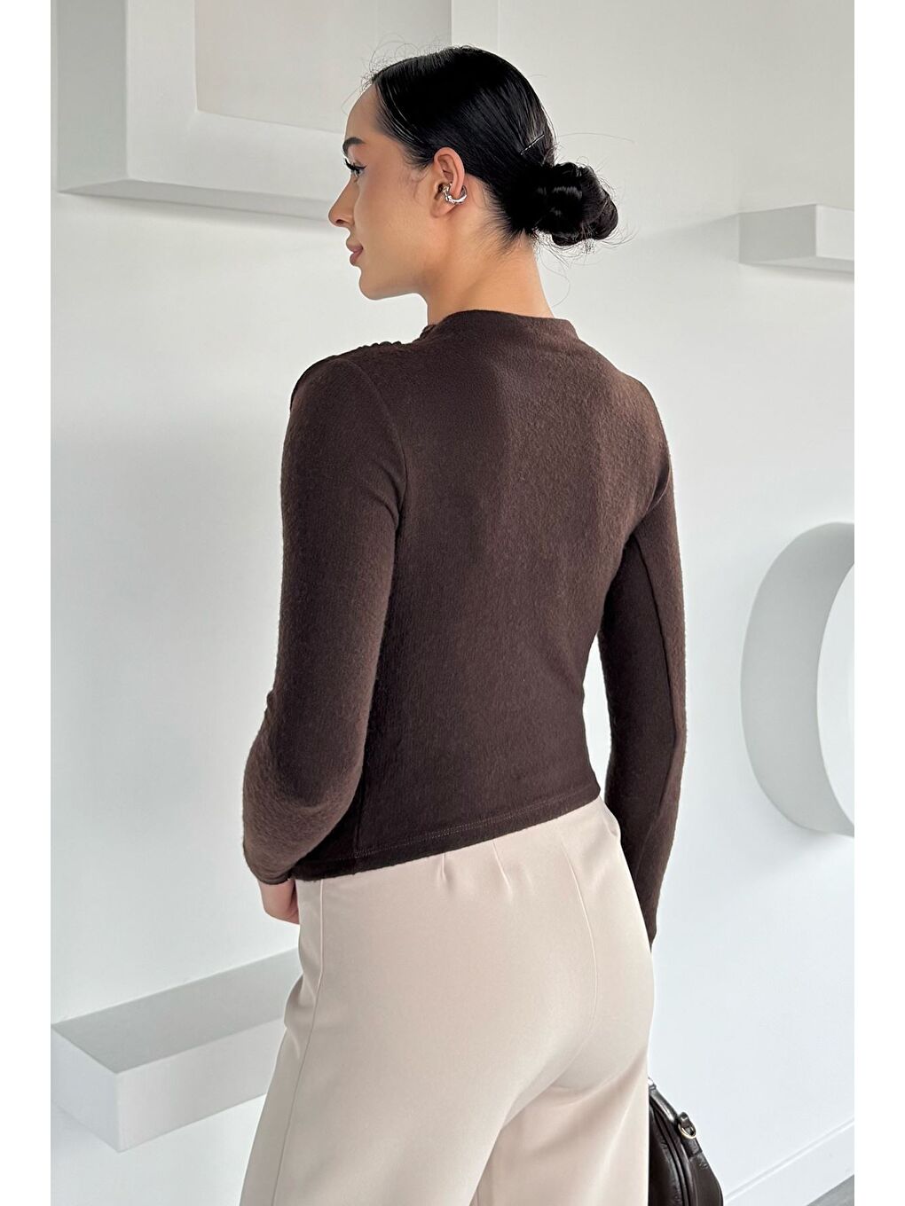 Kahverengi Kadın Omuz Ve Yan Büzgülü Bluz-3