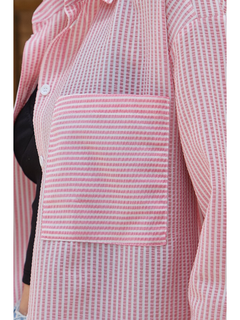 Pembe Kadın Çizgili Bürümcük Detaylı Oversize Gömlek-5