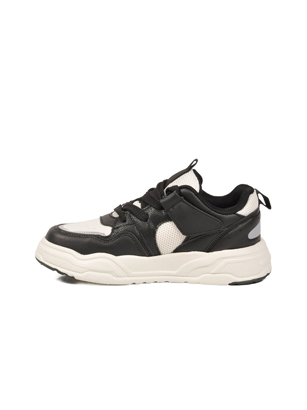 Siyah Beyaz Fileli Hafif Esnek Unisex Çocuk Spor Ayakkabı Jacop F-3