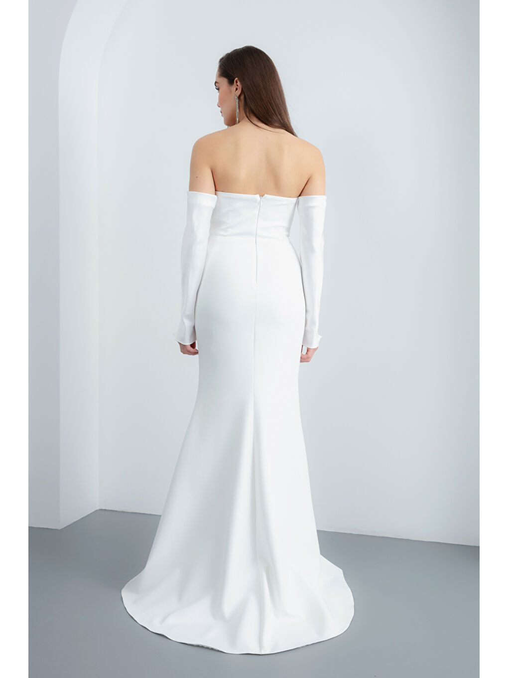 Kadın Beyaz Yaka Detaylı Balık Abiye Elbise-4