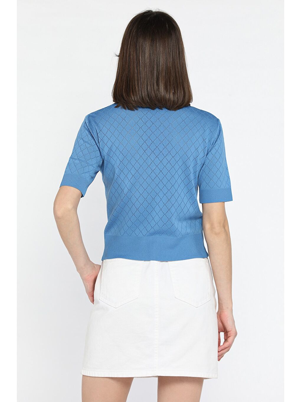 İndigo Polo Yaka Kendinden Desenli Ön Düğme Detaylı Kadın Elastanlı Triko Bluz-3