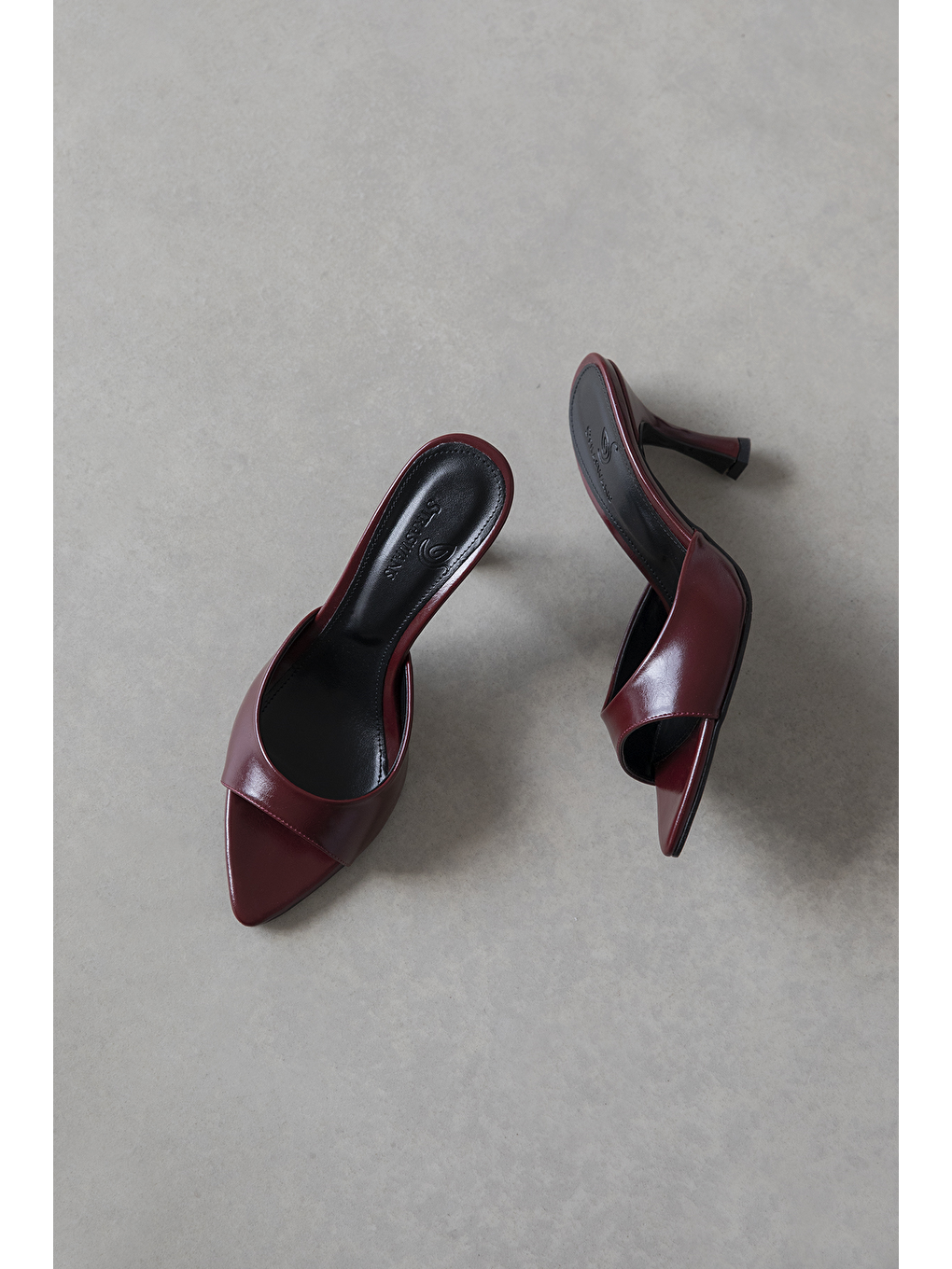 Franco Kadın Topuklu Kırışık Deri Bordo Topuklu Terlik-1