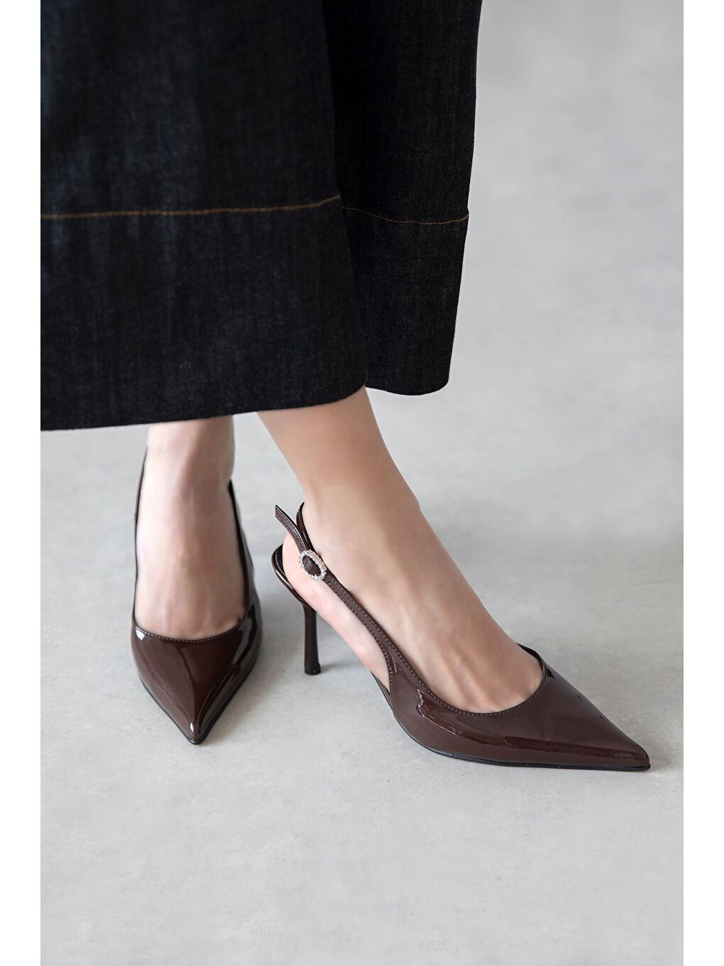 Kahverengi Elsa Kadın Topuklu Rugan Ayakkabı Kahve-1
