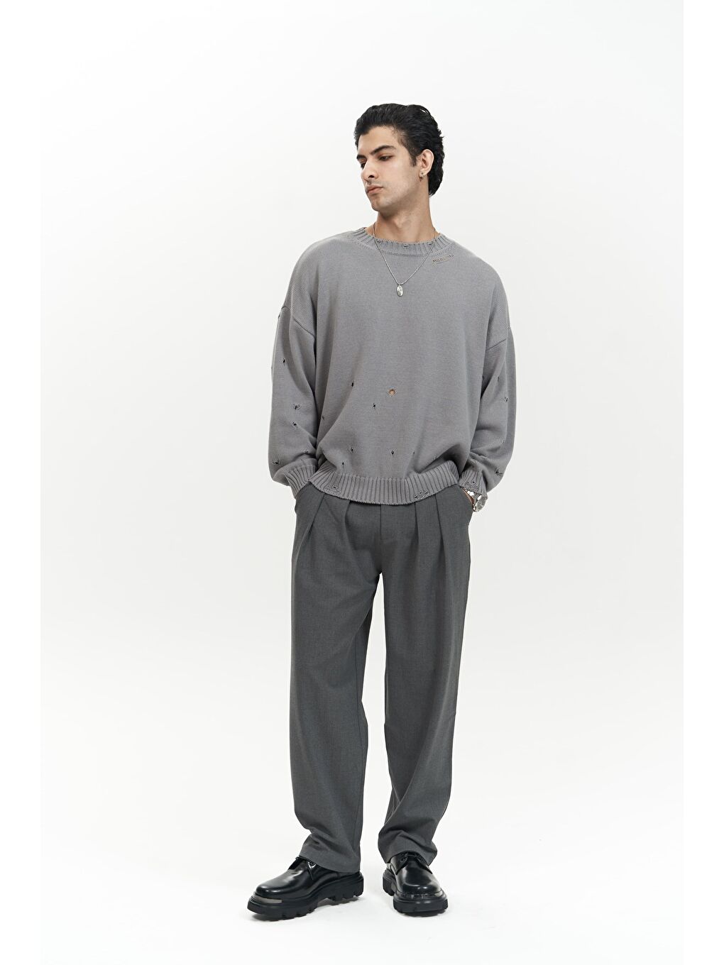 Gri Alec Fitilli Yırtık Detay Füme Erkek Triko Kazak-6