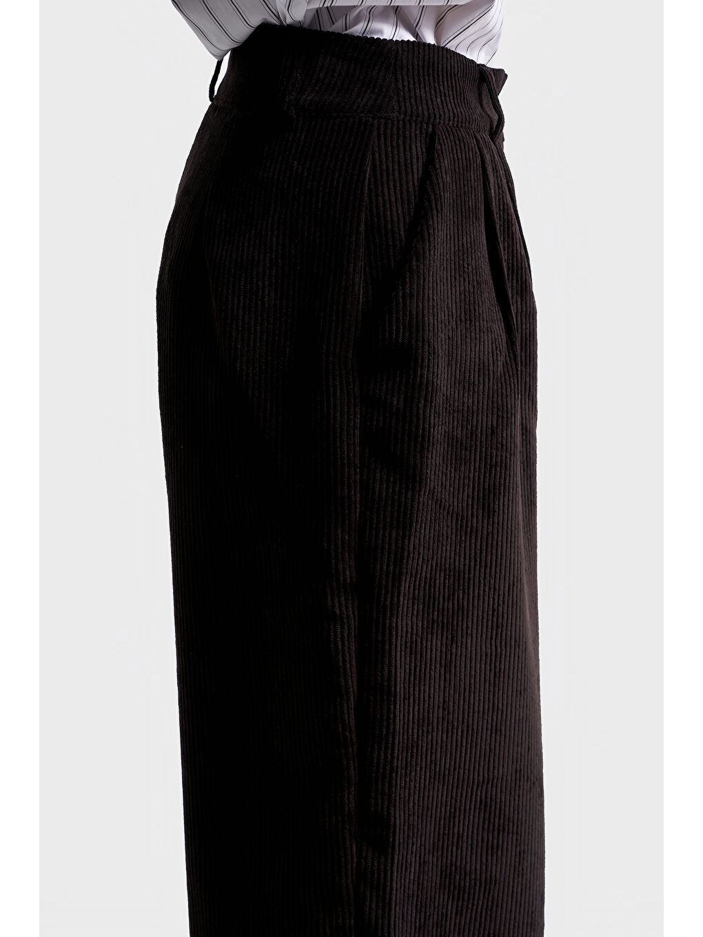 Kadın Siyah Renk w5-1 Süper Palazzo Fit Pileli Kalın Fitilli Velvet Kadife Kumaş Pantolon-4