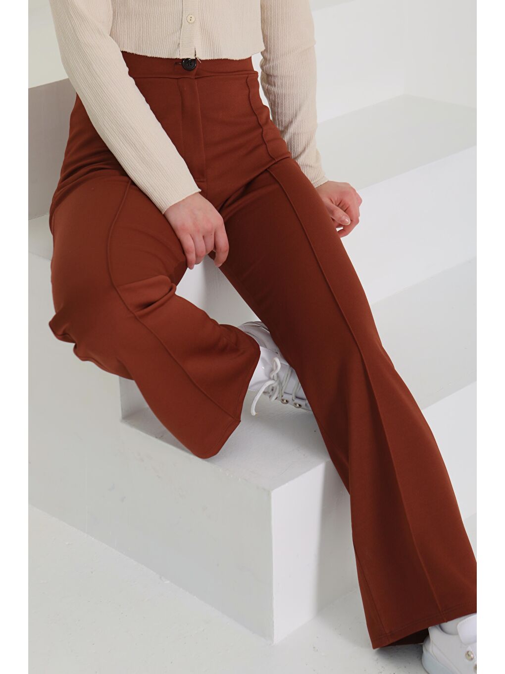 Kahverengi Şerit Detaylı Spor Pantolon Kahve - 27084-1