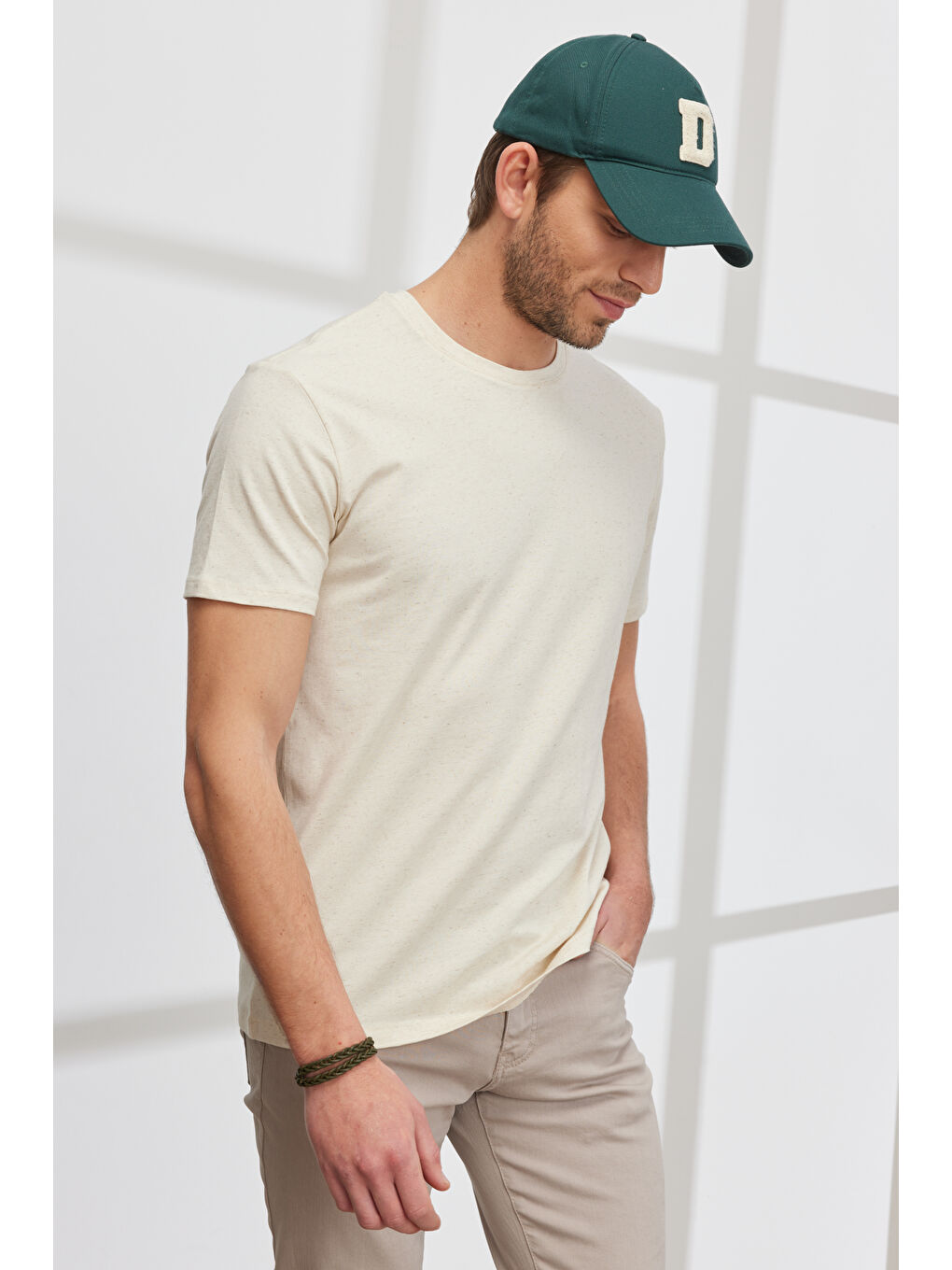 Erkek Bej Melanj Slim Fit Dar Kesim Bisiklet Yaka Pamuklu Kısa Kollu Tişört-2