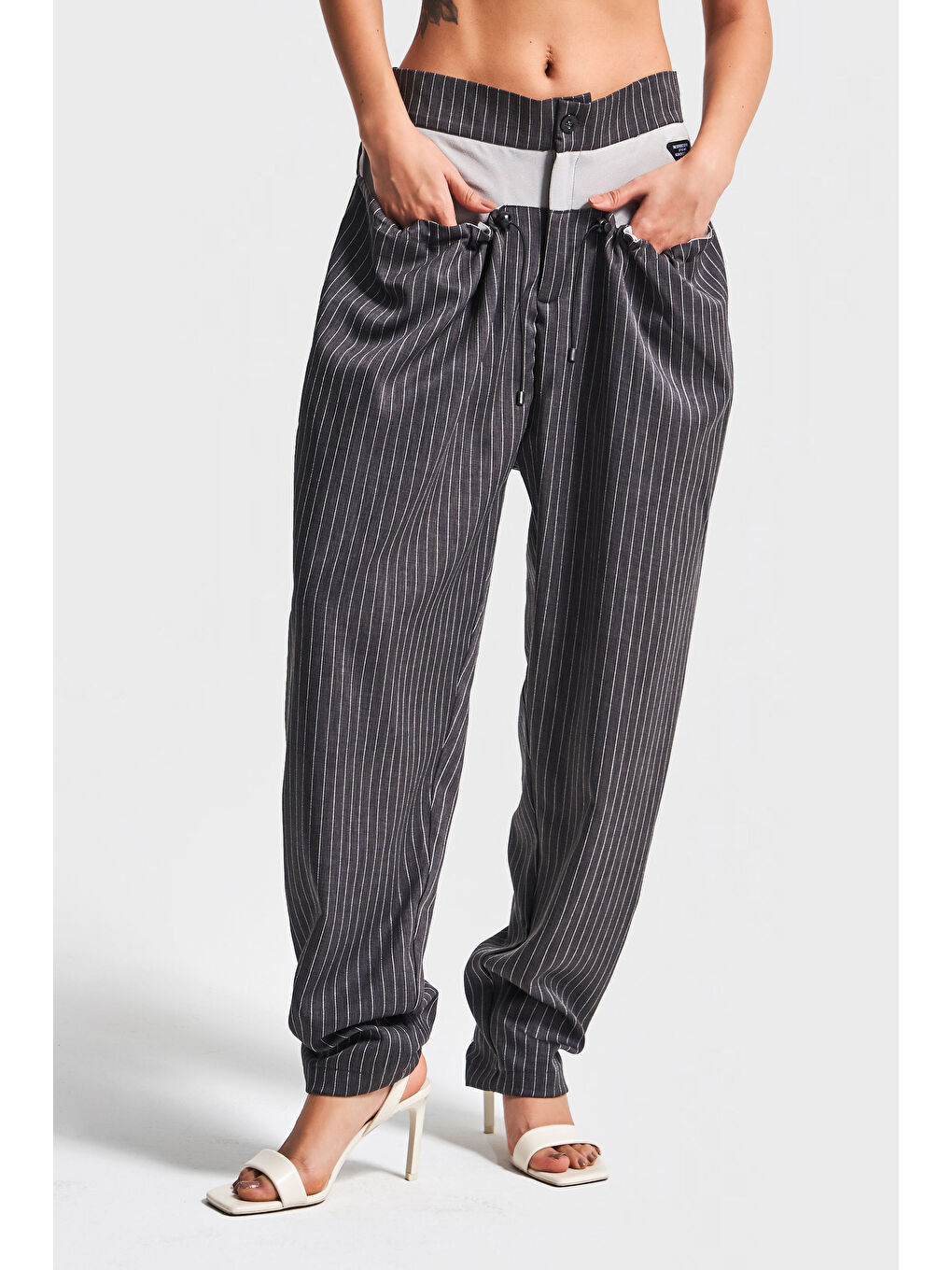 Kadın Antrasit Çizgili Renk Cep Detaylı Tasarım Binici Pantolon-1