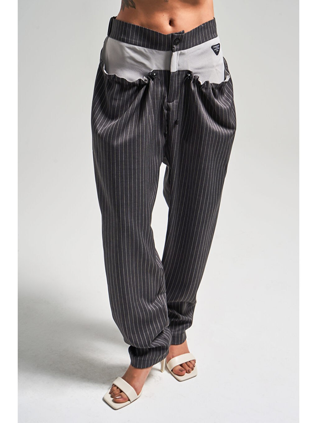 Kadın Antrasit Çizgili Renk Cep Detaylı Tasarım Binici Pantolon-4