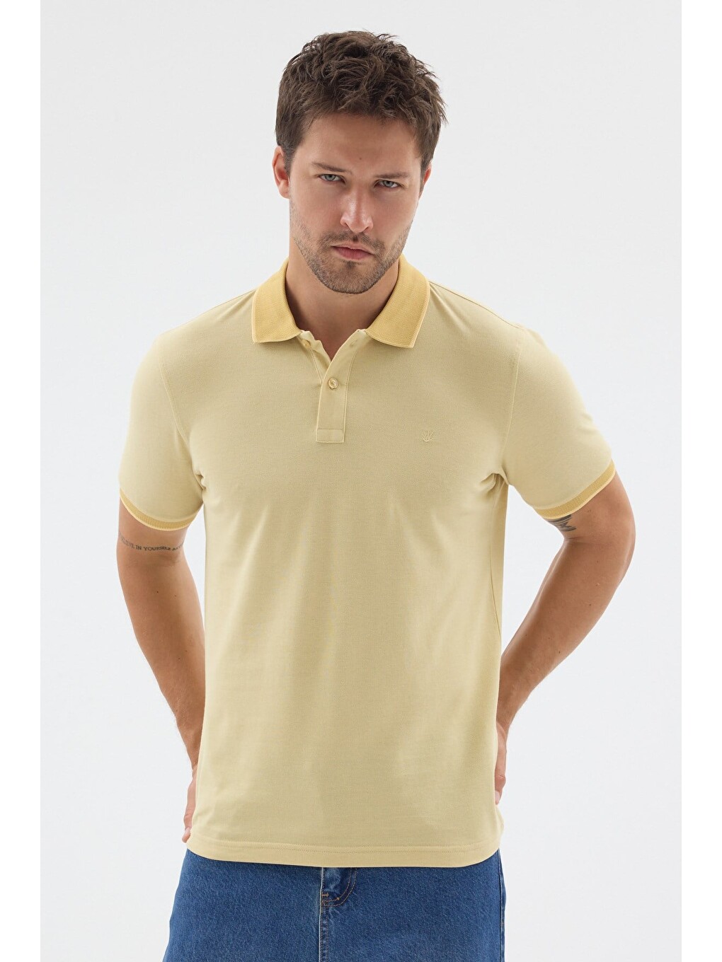 Sarı Polo Yaka Pike Kısa Kol Slim Fit %100 Pamuk Tişört 1011260171