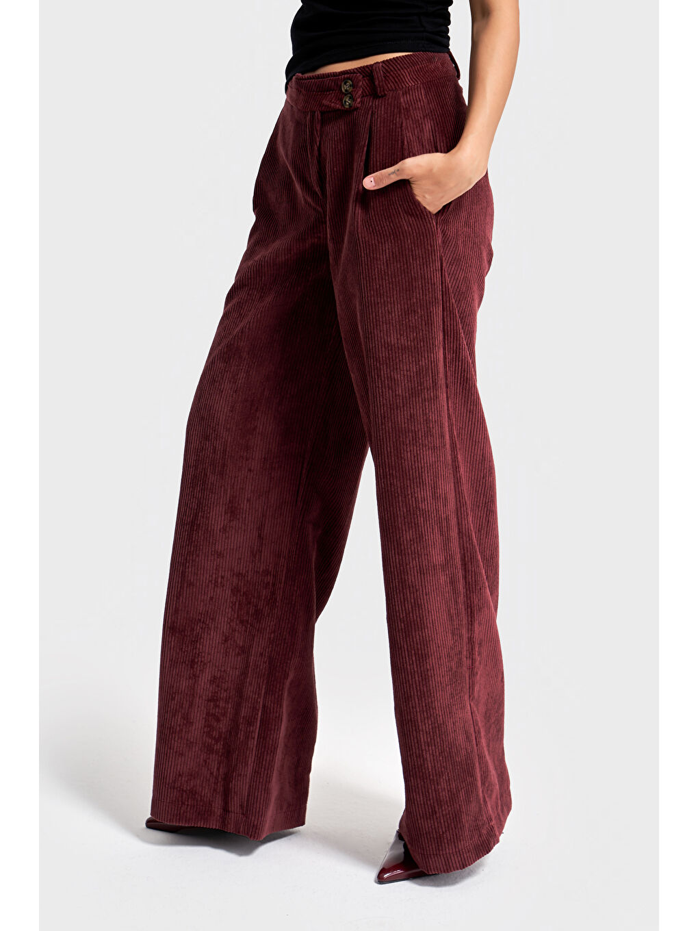 Kadın Bordo Renk w5-35 Palazzo Fit Kemer Detaylı Kalın Fitilli Velvet Kadife Kumaş Pantolon-3