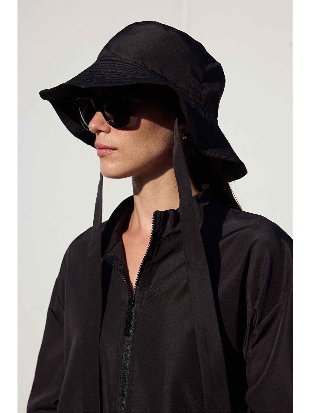 Bağlamalı Bucket Şapka Siyah-1