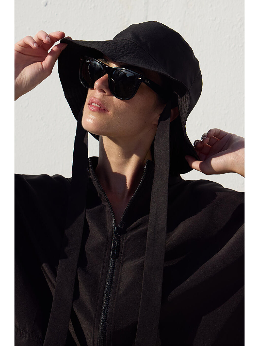 Bağlamalı Bucket Şapka Siyah-3